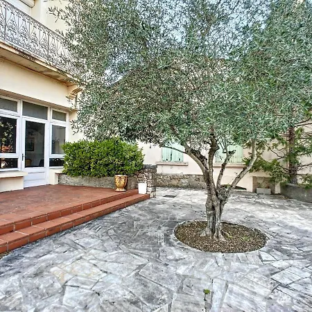 Au Coeur De Lamalou-les-bains, Proche Thermes Et Centre-ville, Avec Balcons Et Wifi. - Fr-1-451-172 Apartment Lamalou-les-Bains